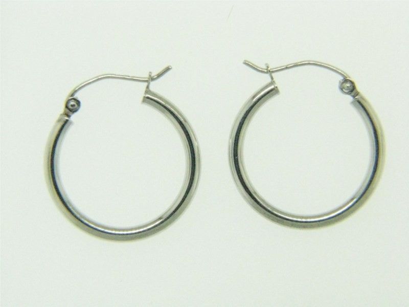 http://nfoxjewelers.bluestar-apps.com/upload/product/14K YELLOW GOLD SMALL TEXTURED TWIST HOOP EARRINGS