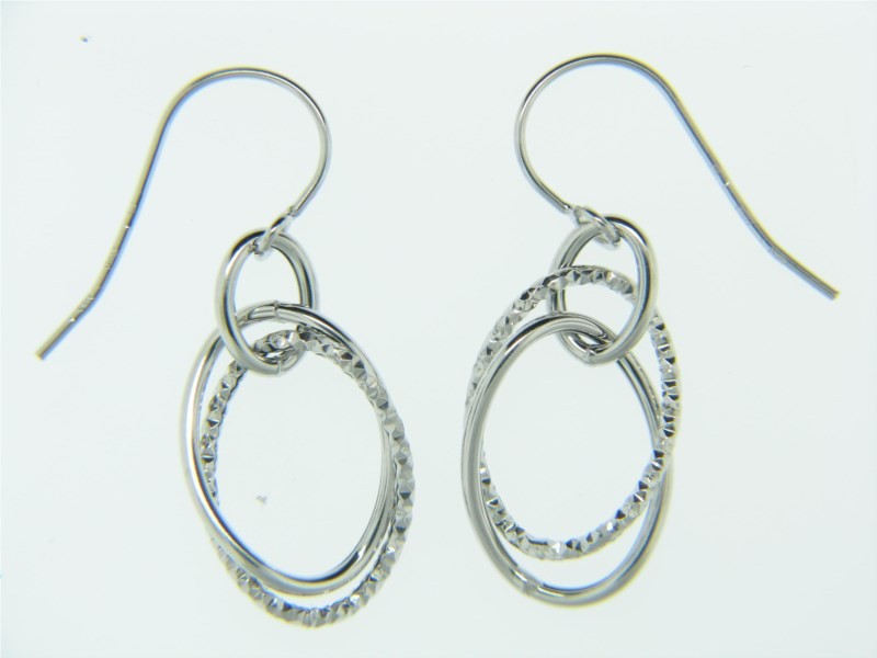 http://nfoxjewelers.bluestar-apps.com/upload/product/14K YELLOW GOLD TWISTED HOOP EARRINGS