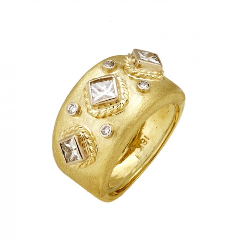 14kt Yellow Gold Florentine Textured Princess Cut Diamond Ring